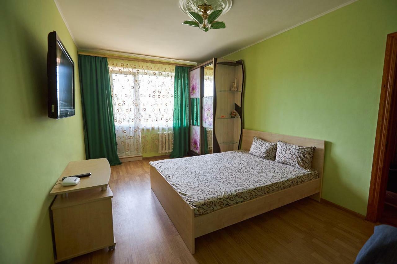 Babylon Apartments On Kievskaya Street Rivne Exterior foto